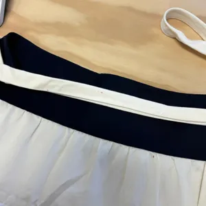 NWT‎ Club Monaco Sue Mini Skirt Tiered Front Tie Off White Black Sz 10 thumbnail 5