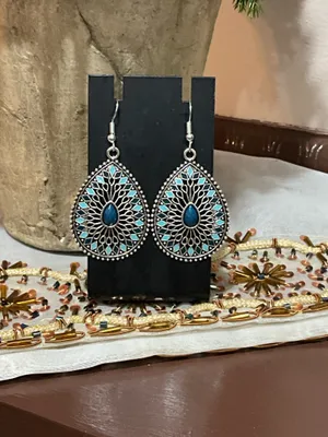 Elegant Silver and Blue Teardrop Earrings thumbnail 1