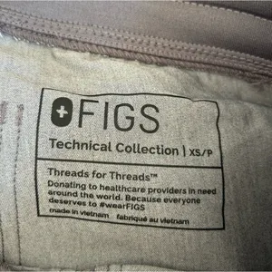 NWT Figs Gray Yola‎ W/ Yoga Waistband Petite Skinny Scrub Pants Size XSP thumbnail 6