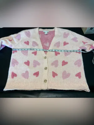 cupcakes & cashmere Pink Heart-Print V-Neck button Cardigan size XL thumbnail 7