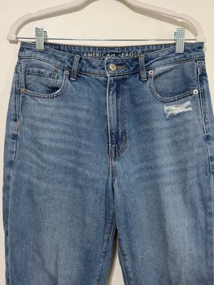 AE Mom Jean Size 8 long Distressed thumbnail 4