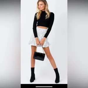 Princess Polly Kiana‎ mini skirt 4 thumbnail 2