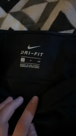 Nike Dri-Fit Capri Black Leggings Small Women’s thumbnail 2
