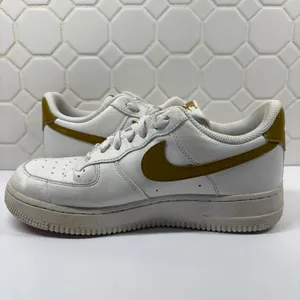 Nike Air Force 1 Sneakers Womens 8 White Bronze DV3808-101 Low Top thumbnail 6