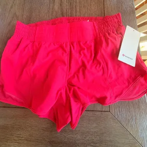 Lululemon Hotty Hot Shorts 2.5" thumbnail 1