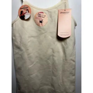 Brand New Shapermint Essentials All Day Everyday Scoop Neck Cami Top Small thumbnail 5