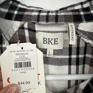 BKE Boyfriend Plaid Flannel Shirt Cream Chocolate Black Frayed Hem Large‎ NWT thumbnail 2
