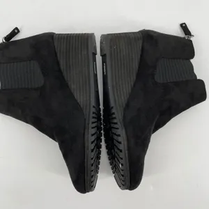 Dr. Scholls Black Faux Suede Ankle Boots Wedge Heel‎ Zip Up Comfort Shoes Sz 9.5 thumbnail 5