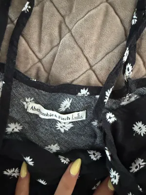 Abercrombie Top thumbnail 3