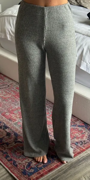 Bershka Knit Pants thumbnail 1