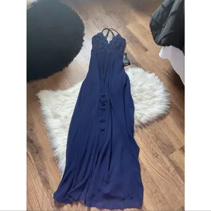 LULU’S Madalyn Navy Blue Lace Maxi Dress thumbnail 3