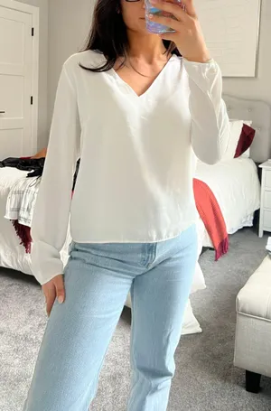 Dynamite White V Neck Long sleeve thumbnail 1