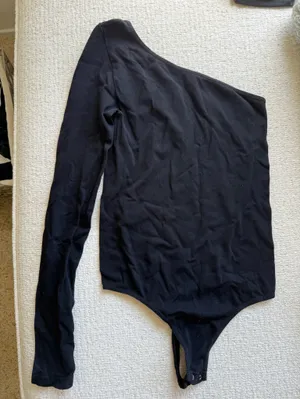 Free People One-Shoulder Long Sleeve Black Bodysuit thumbnail 1