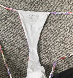 NWOT Frankie’s Bikini Jagger Thong thumbnail 7