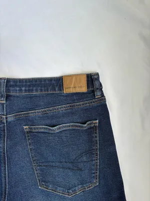 American Eagle Mom Short Size 12 High Rise Blue Stretch Denim Frayed Hem Shorts thumbnail 10