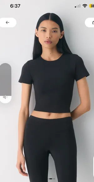 Aritzia Contour Top thumbnail 1