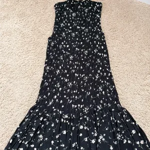 Lulus Sleeveless Black Floral Smocked Mini Dress thumbnail 5