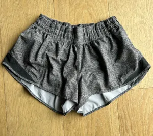 Lululemon Hotty Shorts 2.5" grey  thumbnail 1