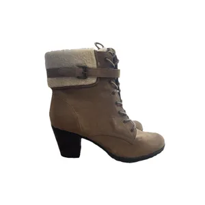 Unisa Womens Size 11 Lace Up Block Heel Boots Faux Fur Lined Ankle Booties New thumbnail 9