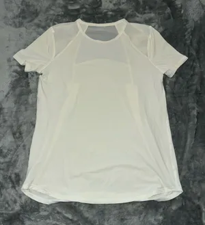 LULULEMON WHITE TOP thumbnail 1