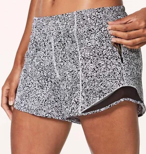 Lululemon hotty hot shorts 4” size 8 thumbnail 1