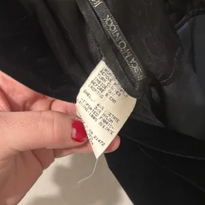 Vintage Black Velvet Scott McClintook Evening Gown | Size 8 thumbnail 13