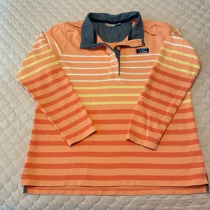 L.L. Bean Long Sleeve Sweater Shirt Size Large thumbnail 2