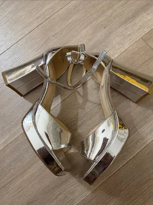 Jessica Simpson Metallic Silver Open-Toe Ankle-Strap Heels thumbnail 4
