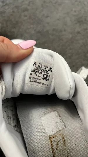 White Platform Puma Sneakers thumbnail 6