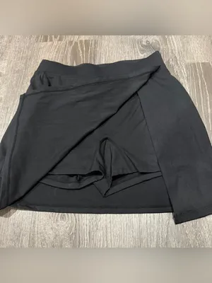 NWOT Halara Black Skort thumbnail 3