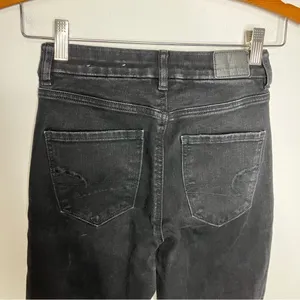 Curvy hi-rise‎ Jeggings crop black button fly distressed size 0 thumbnail 5