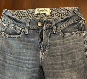 Ariat Perfect Rise Straight Leg Women's Classic Blue Jeans Size 26 Long thumbnail 1