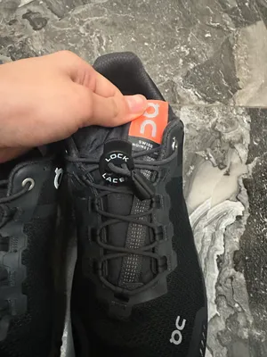 On Cloud Shoes thumbnail 7