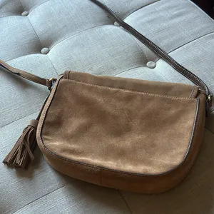 Lauren Ralph Lauren Brown Leather Suede Cow Leather Brown Saddle Crossbody Bag thumbnail 11