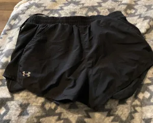 Under Armour Shorts thumbnail 1