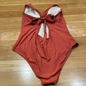 KONA sol one piece swim suit size Xlarge. thumbnail 4