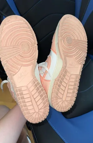 Nike High Top Dunks thumbnail 4