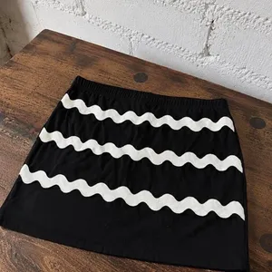 Unbranded Women's Black Skirt thumbnail 2