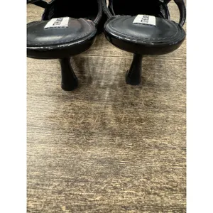 Steve Madden Legaci Pump SANDAL BLACK LEATHER Slingback Kitten Heel Size 8.5 thumbnail 6