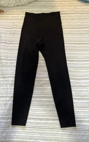 Old Navy High-Rise Leggings Go-Dry thumbnail 1