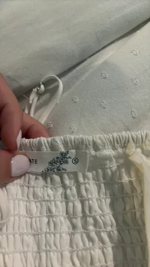 Altar'd State Top White Floral thumbnail 3