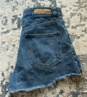 Cotton On High-Rise Mom Shorts thumbnail 2