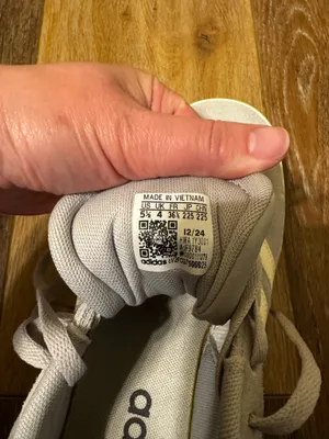 Adidas Women’s Shoes thumbnail 4