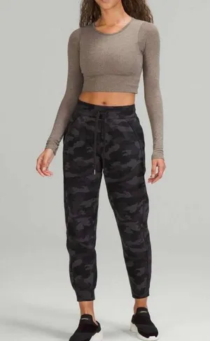 Lululemon Camo Joggers Align thumbnail 1