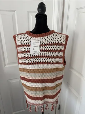 DR2 by Daniel Rainn NWT Stripe Tassel Trim Crop Sweater Tank thumbnail 5