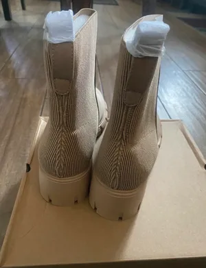 Chelsea Ankle Boot Tan Size 9 thumbnail 3