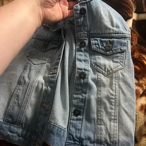MD Vest Cest Toi light wash button up vest Blue Size M thumbnail 4