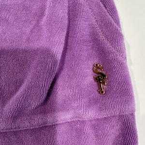 SugarFree Hot Purple‎ Short - Size S. thumbnail 2