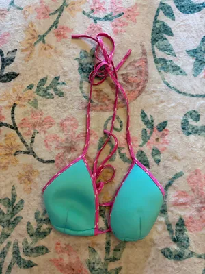 Triangl Bikini Set Swimsuit thumbnail 5