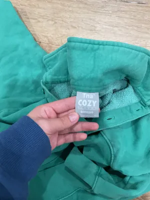 Aritzia TNA thumbnail 3